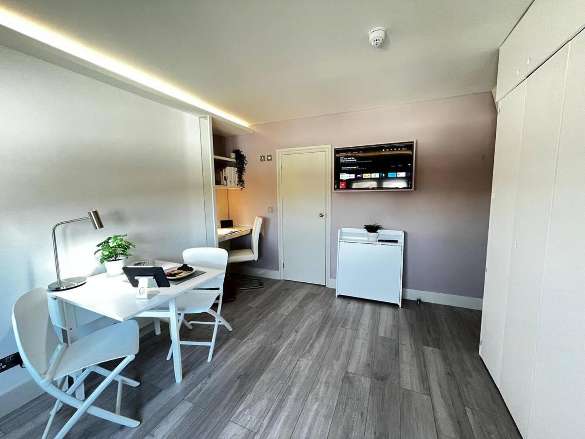 Apt 12 Luxury Living Chic Studio Steps From Beach Brighton Exterior photo